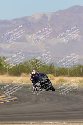 media/Sep-25-2023-Moto Forza (Mon) [[81ffa65e0a]]/B-C Group/Session 2 (Turn 7)/